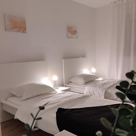 Marija Apartman Ösek Dış mekan fotoğraf