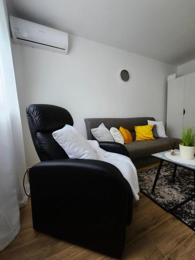 Marija Apartman Ösek Dış mekan fotoğraf